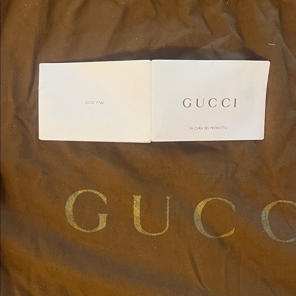 Authentic Gucci Bamboo Top Handle Bag – Red Leather, Gold Hardware - Picture 4 of 11